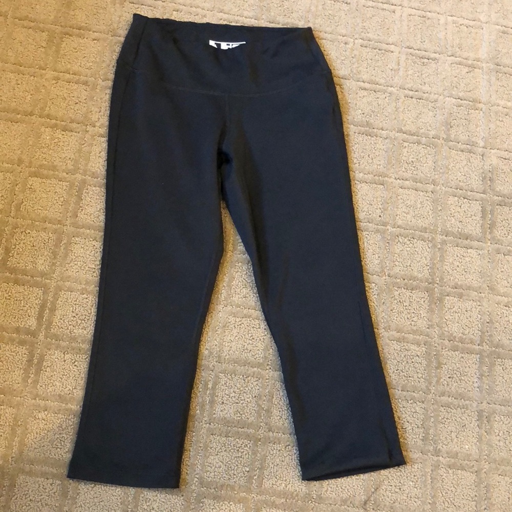New Balance Capri Work Out Pants